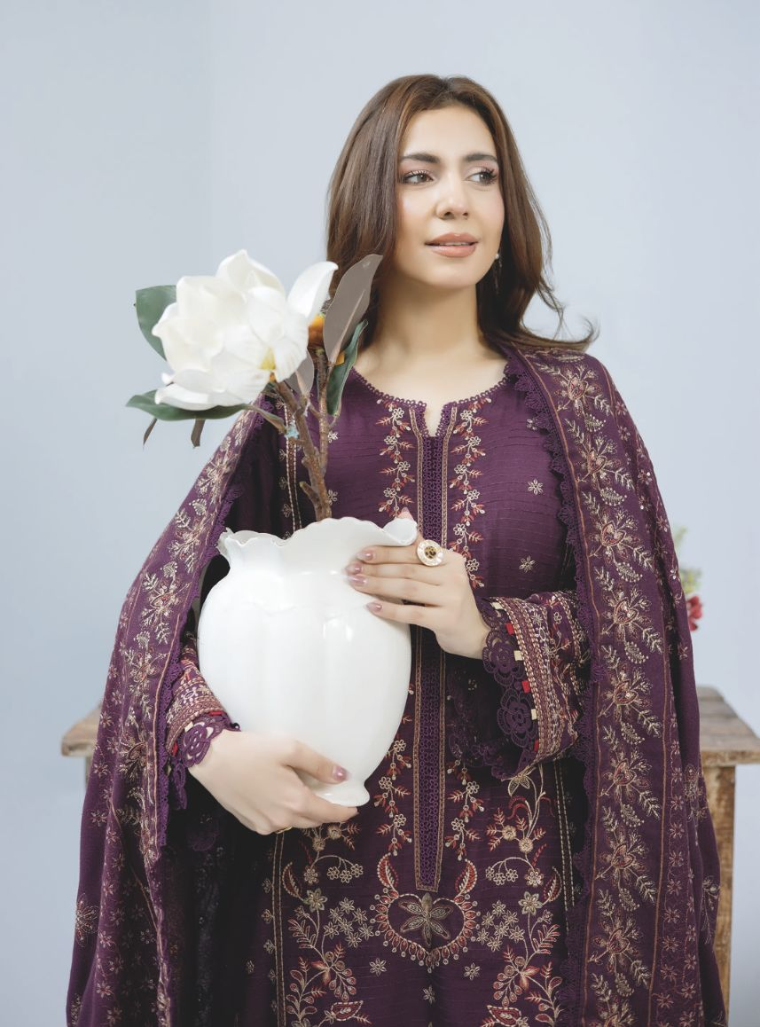 Luxury Embroidered Winter Suit with Embroidered Wool Shawl