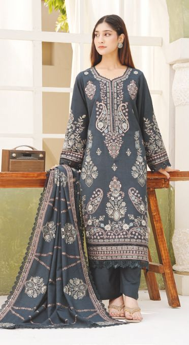 Exclusive Peach Leather Winter Suit with Embroidered Wool Shawl