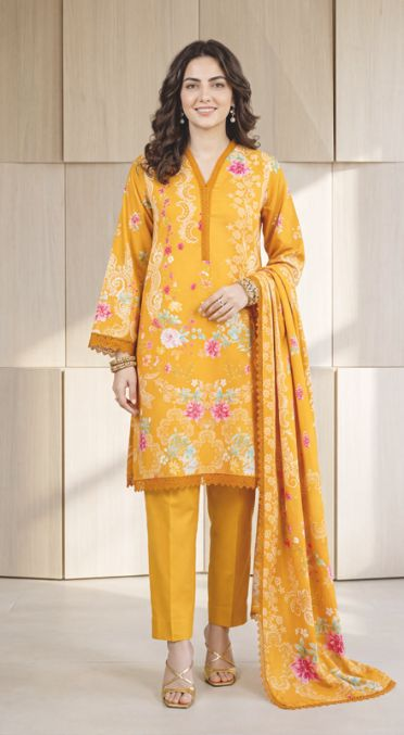 Women's Premium Winter Outfit with Coordinated Printed Shawl