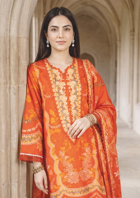 Luxury Women's Winter Collection with All-Over Printed Shawl