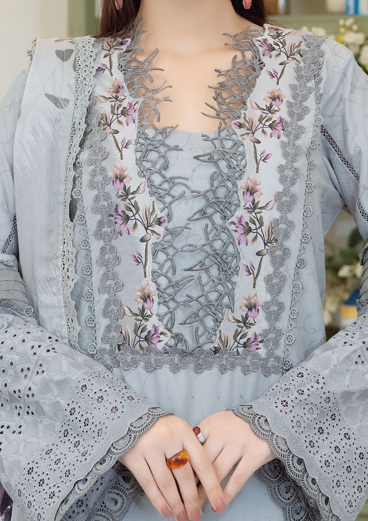 Pearl Grey_ chikenkari unstitched 3 pieces suit