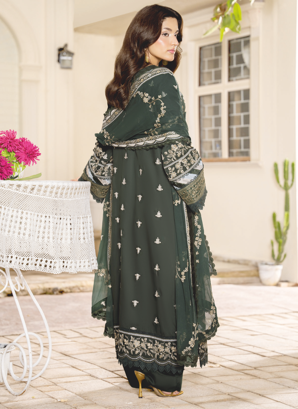 Elegant Embroidered Silk Viscose 3-Piece Suit with Bamber Chiffon Dupatta