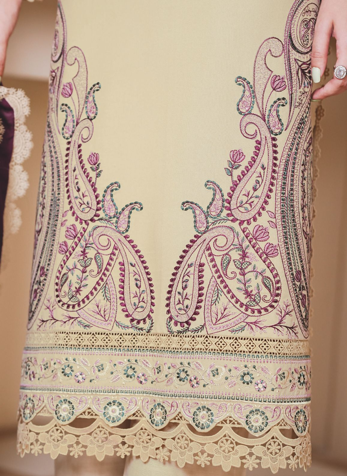 Embroidered Winter Luxury Suit with Jacquard Wool Shawl