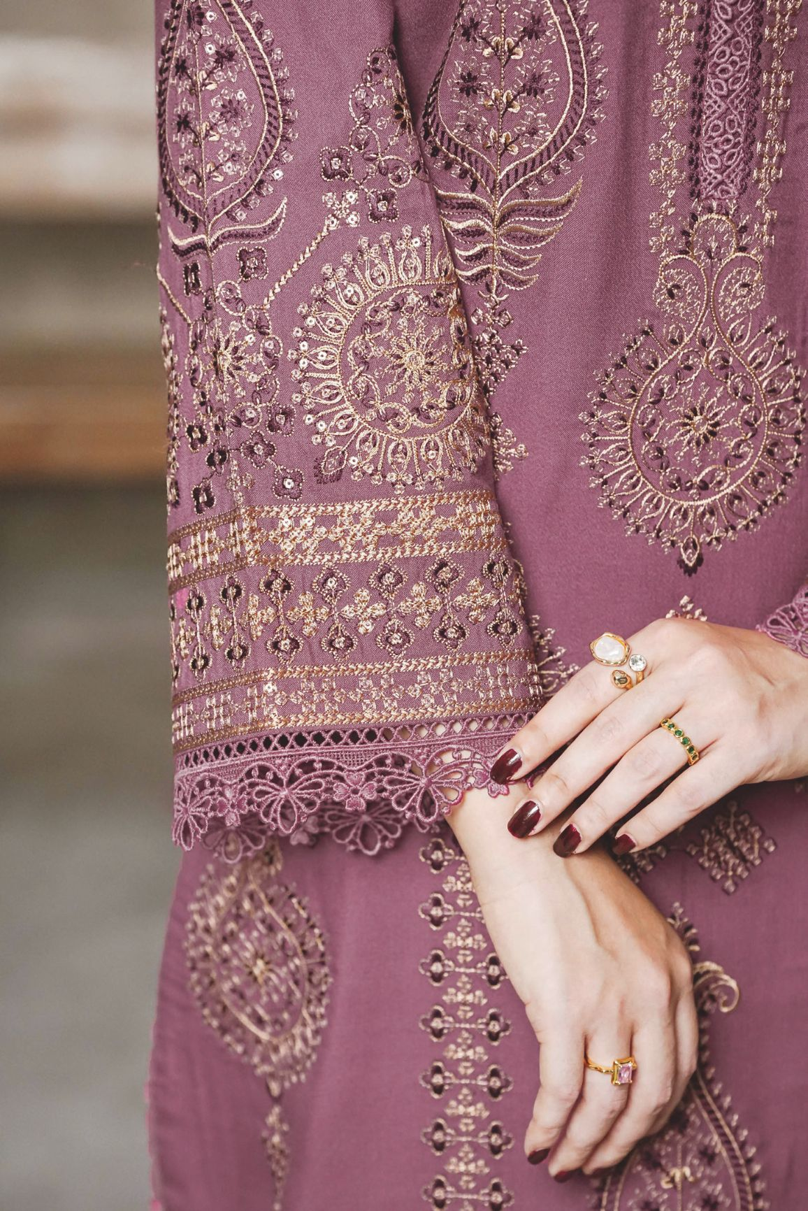 Luxury Embroidered Winter Suit with Jacquard Wool Shawl