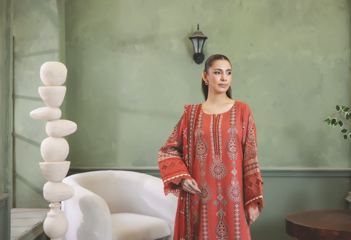 Embroidered Resham Karandi 3 Piece Suit with Chiffon Dupatta