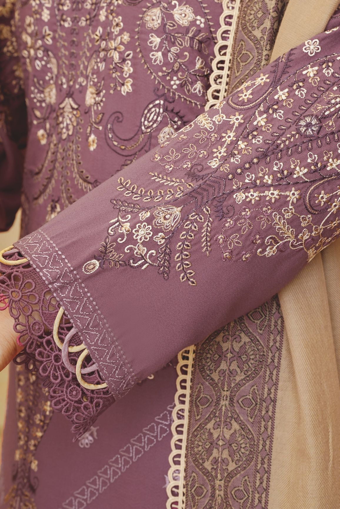 Embroidered Winter Luxury Suit with Jacquard Wool Shawl