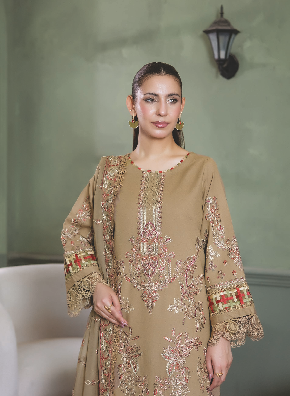Embroidered Resham Karandi with Embroidered Bamber Chiffon Dupatta