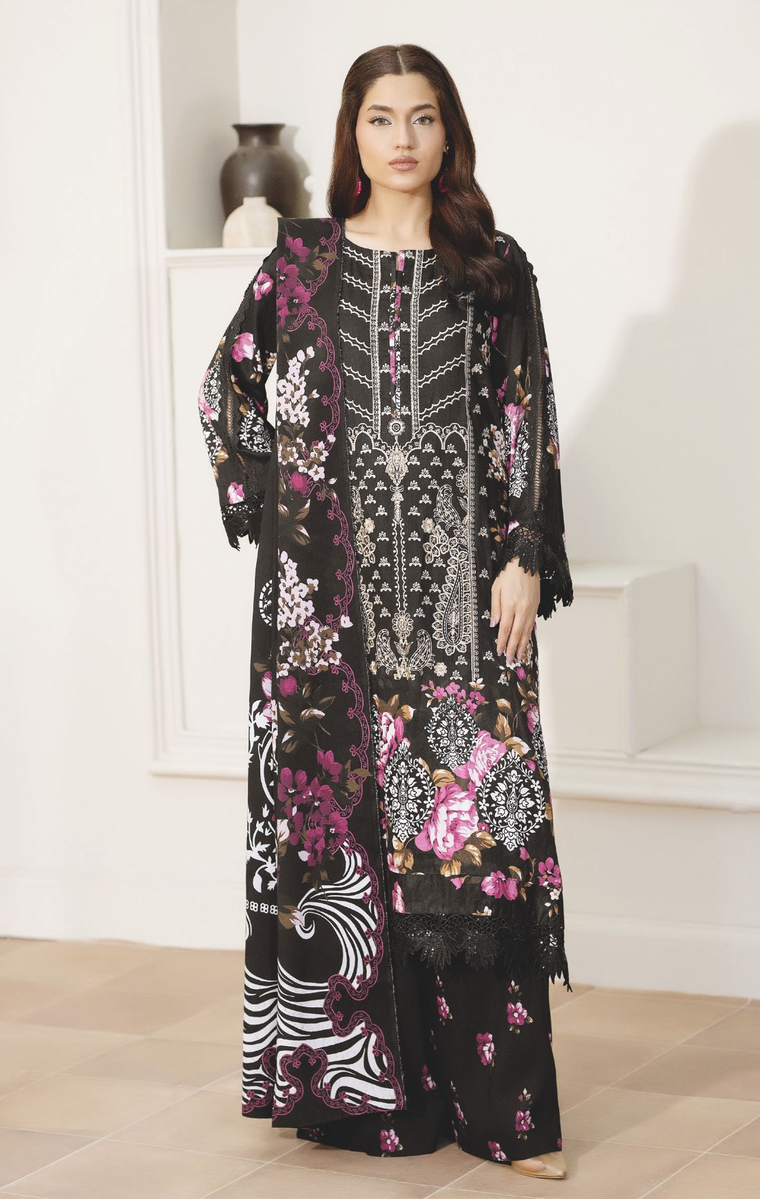 Embroidered Luxury Staple Slub Suit with Printed Shawal – Elegant Winter Collection