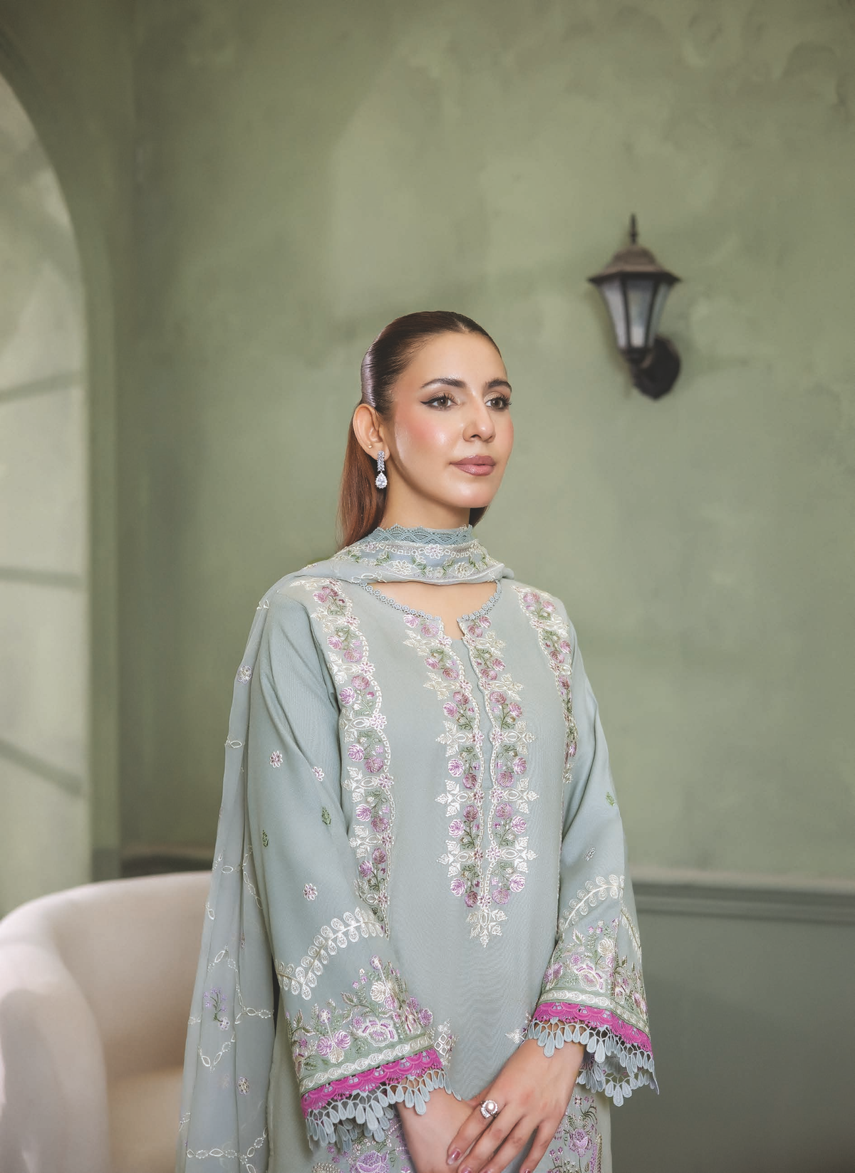 Premium Embroidered Resham Karandi with Bamber Chiffon Dupatta