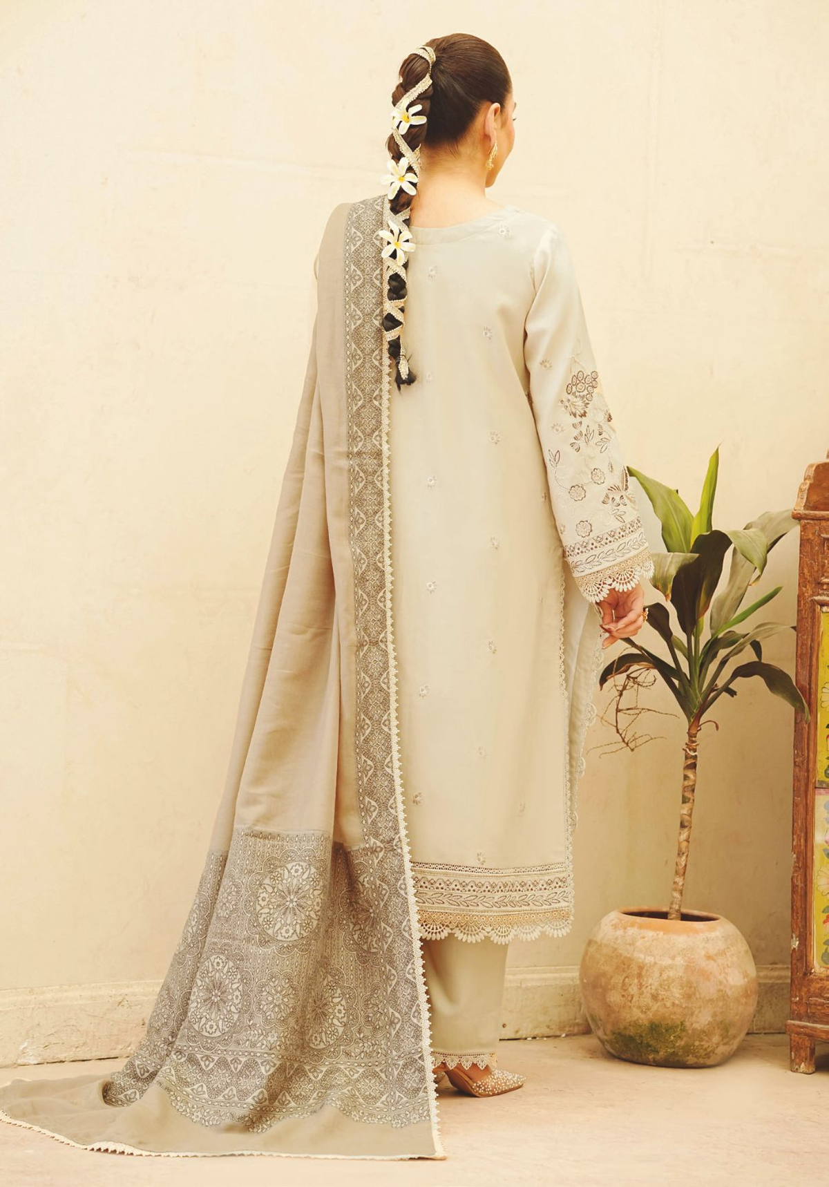 Embroidered Luxury Winter Suit with Jacquard Wool Shawl