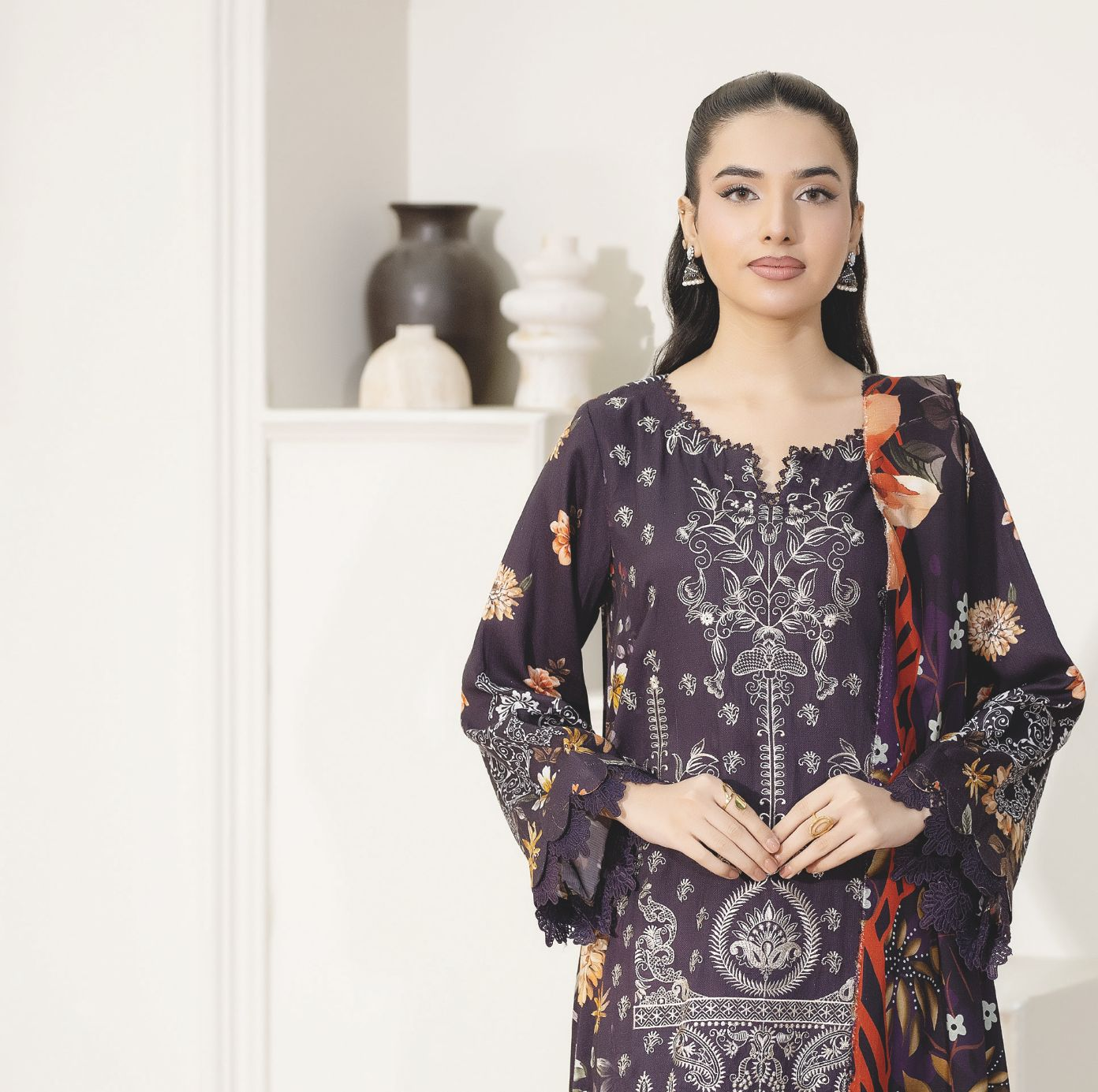 Embroidered Luxury Staple Slub 3-Piece Suit – Printed Shawal & Elegant Embroidery