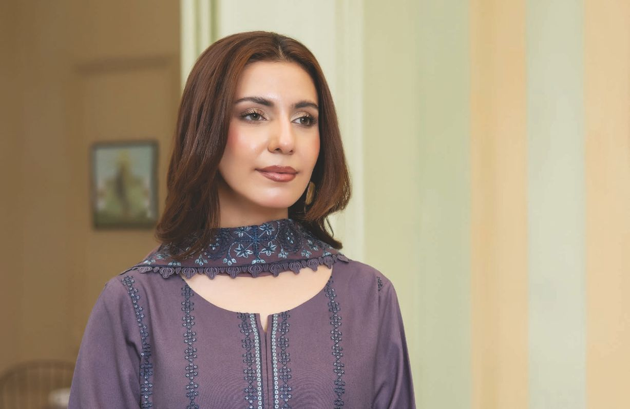 Embroidered Resham Karandi 3-Piece Suit with Bamber Chiffon Dupatta