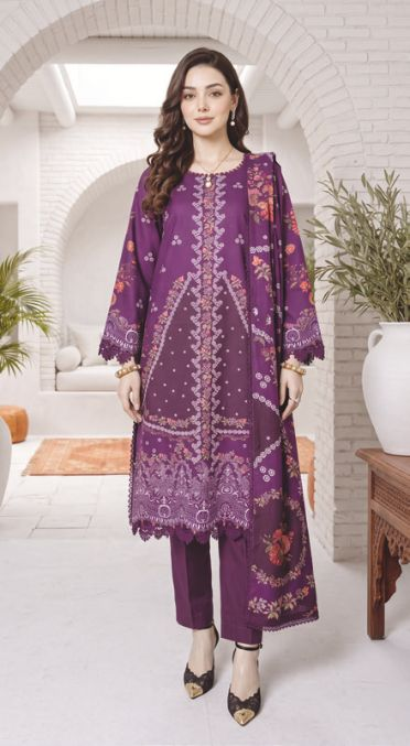 Exclusive Women's Printed Winter Suit with Matching Winter Shawl