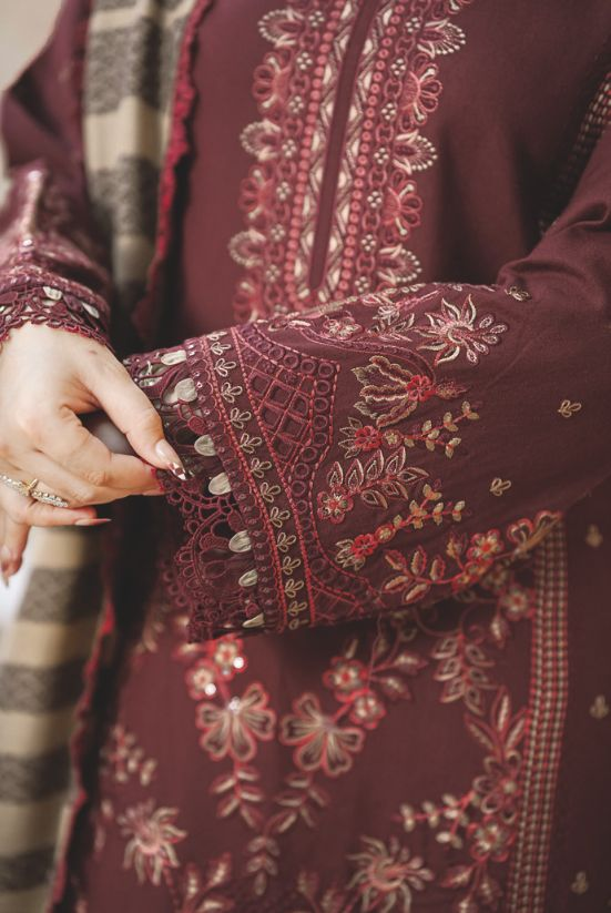 Premium Embroidered Winter 3-Piece Suit with Luxury Jacquard Shawl