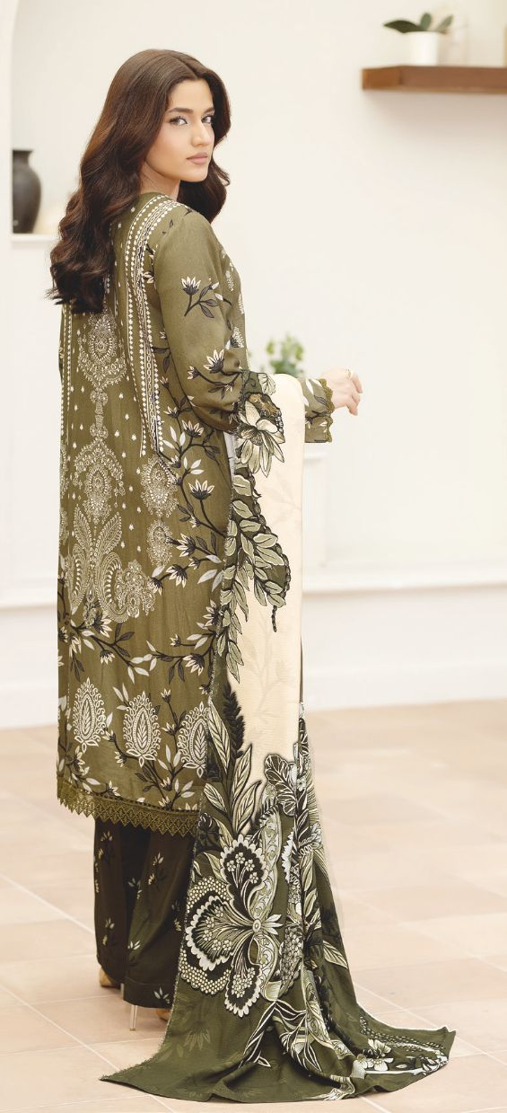 Embroidered Luxury Staple Slub Suit with Printed Shawal – Timeless Pakistani Winter Wear