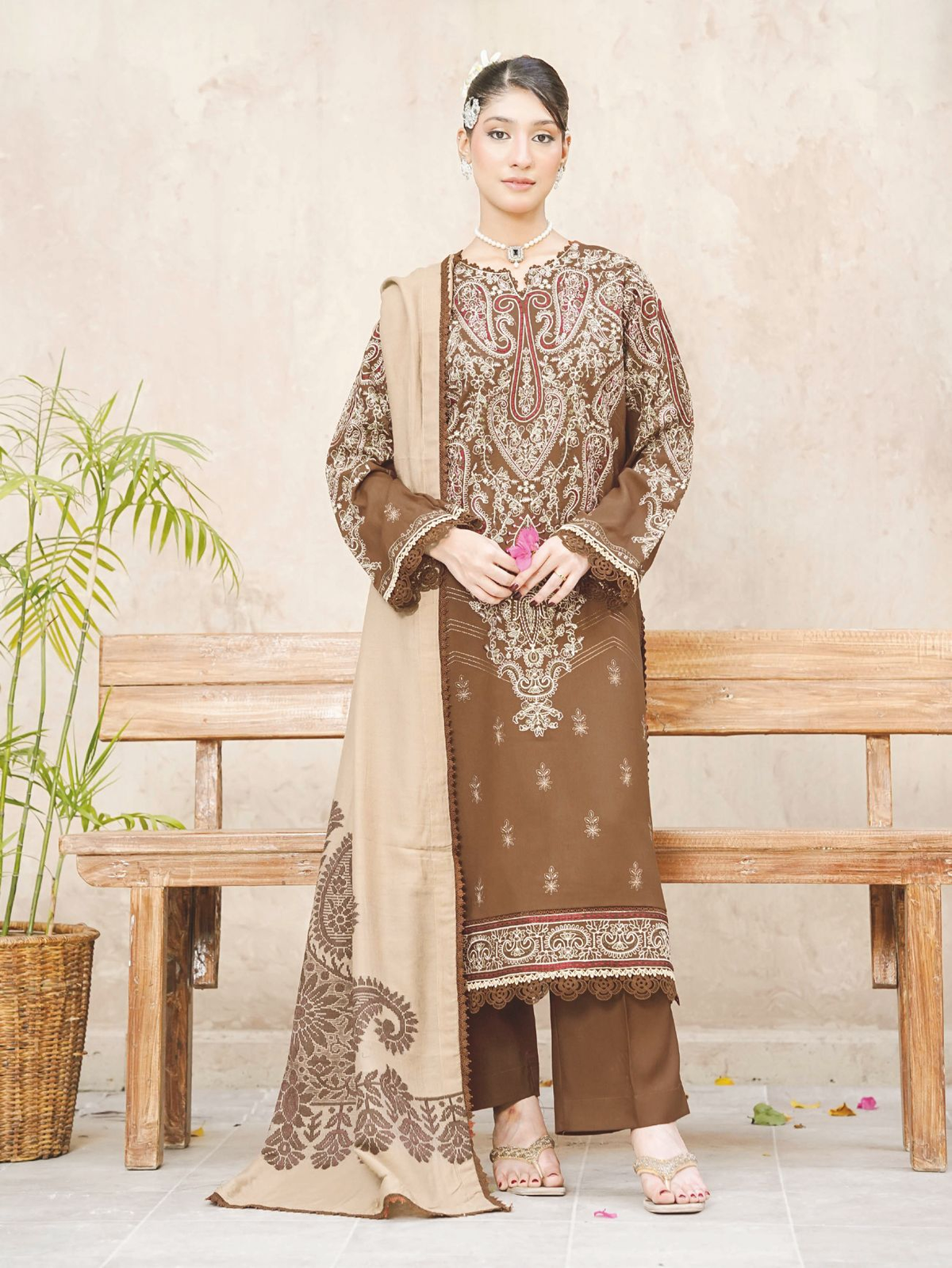 Luxury Embroidered Winter Suit with Jacquard Wool Shawl
