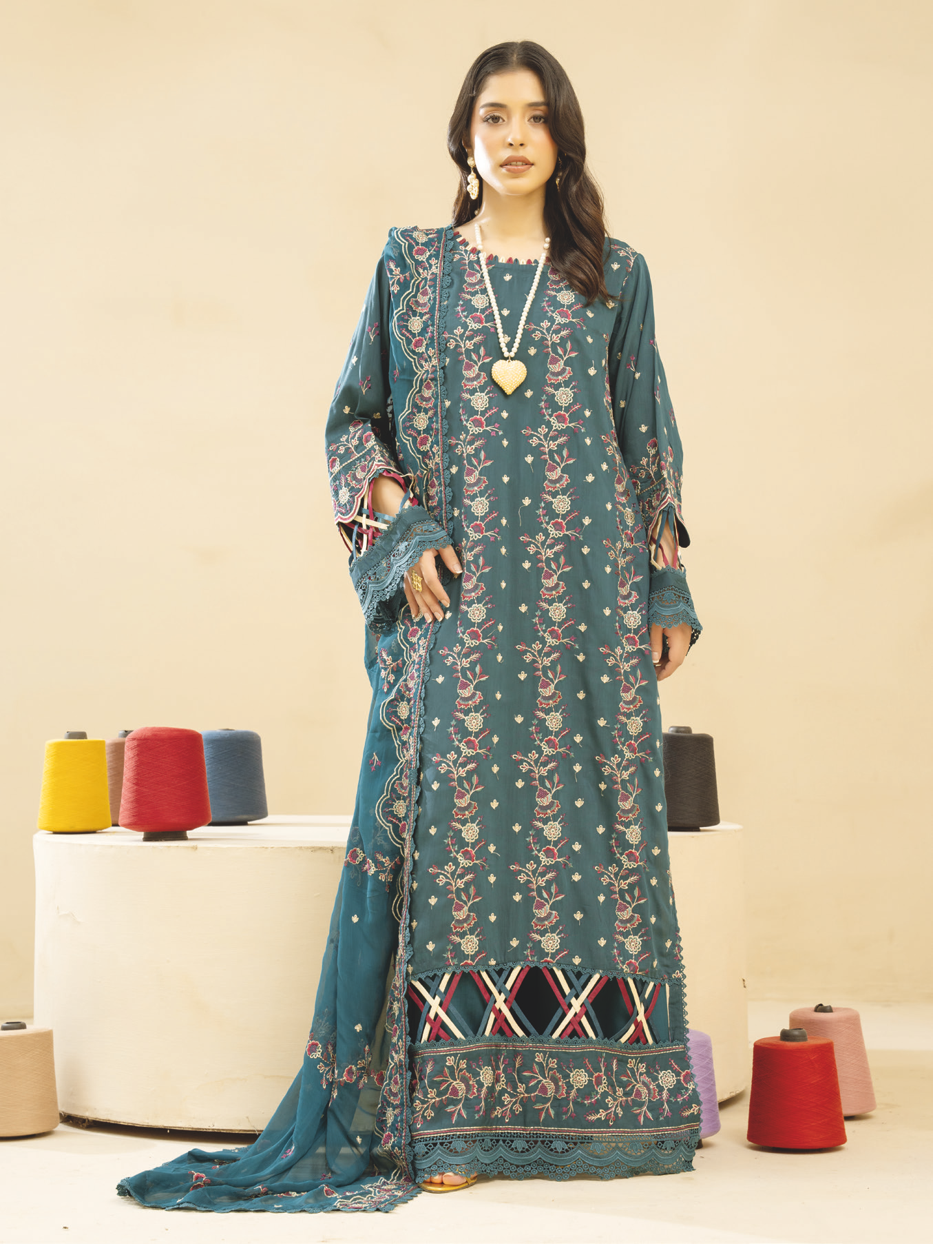 Luxury Embroidered Silk Viscose 3PC | Embroidered Bamber Chiffon Dupatta | Designer Winter Suit