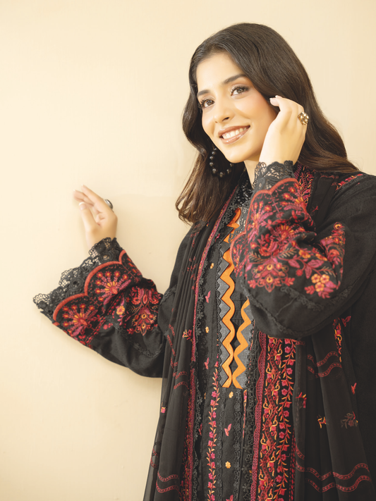 Elegant Embroidered Resham Karandi Bamber Chiffon Dupatta | Winter Collection