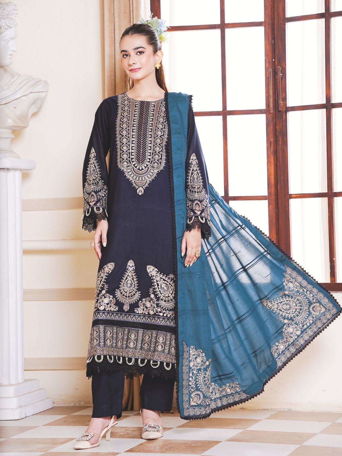 Embroidered Winter Ensemble with Elegant Jacquard Wool Shawl