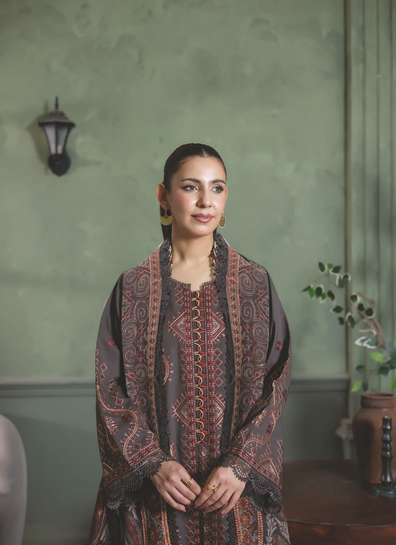 Embroidered Winter Suit with Embroidered Shawl