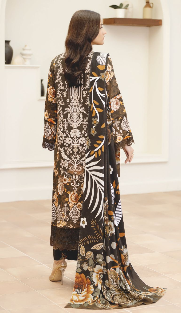 Luxury Embroidered Slub 3-Piece Suit with Printed Shawal – Sophisticated Winter Style