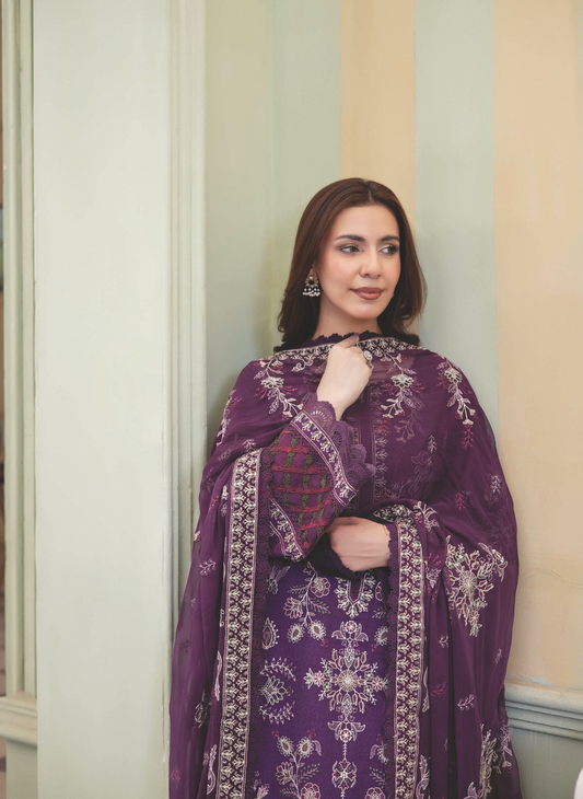 Designer-Inspired Karandi Suit with Embroidered Bamber Chiffon Dupatta